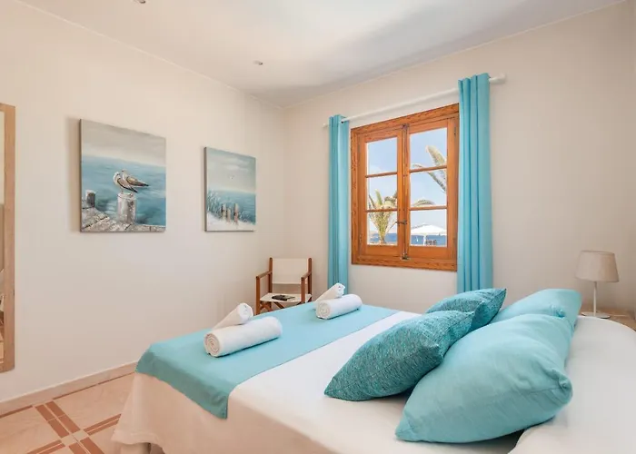 Lali By Escape * Arenal d'en Castell