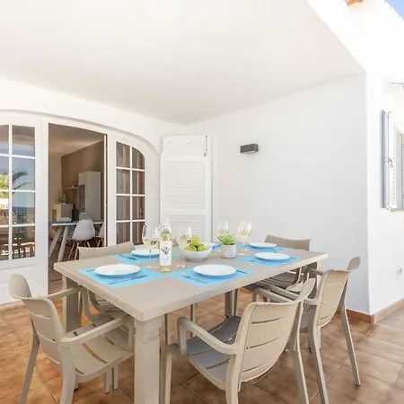 Lali Arenal d'en Castell